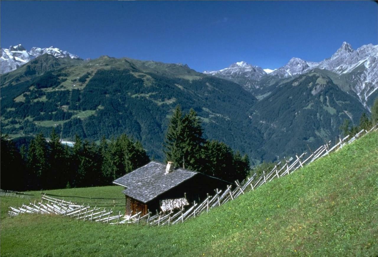 Haus Zur Kapelle Villa Sankt Gallenkirch Bagian luar foto